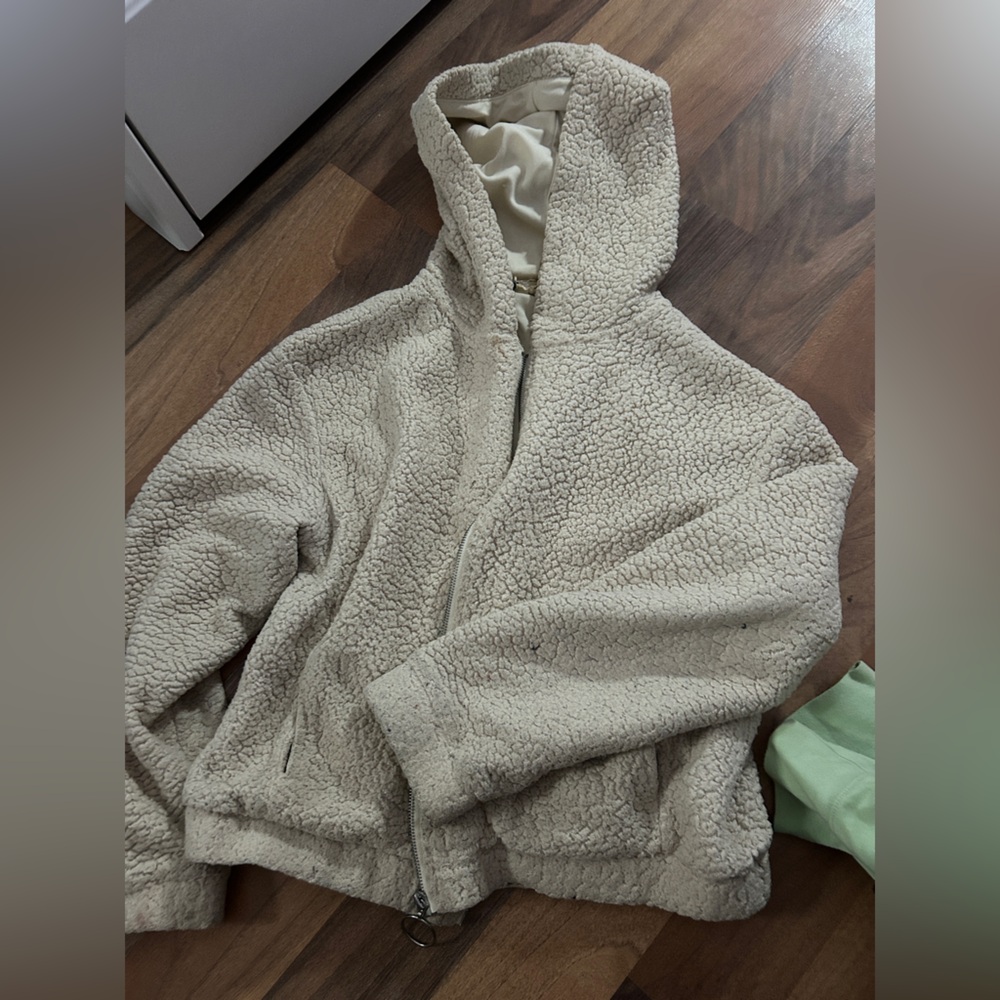 Pink rose size m sherpa zip up